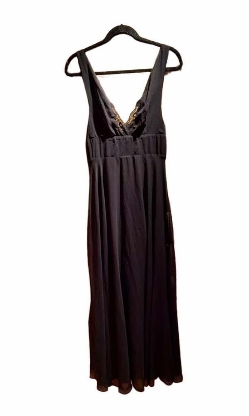 Lacle Selection Black Sleeveless Floor Length Dress with Lace Trim Size M